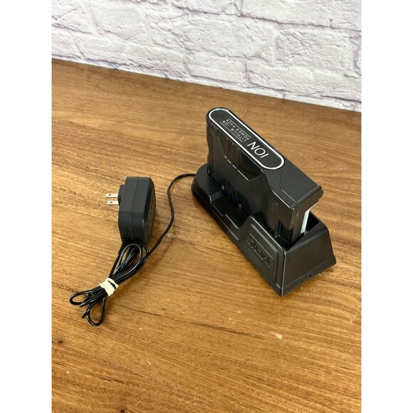 OEM SHARK ION Battery With Charger Base - Model XBAT200 Tested! Works - Picture 2 of 10